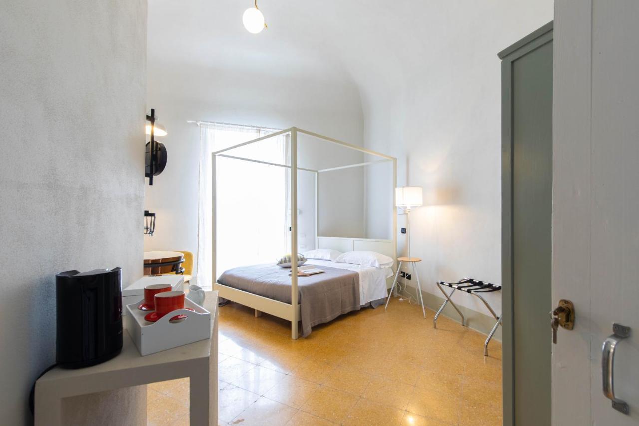Palazzo Cavarretta - Pinella'S Rooms And Apartment Palermo Dış mekan fotoğraf