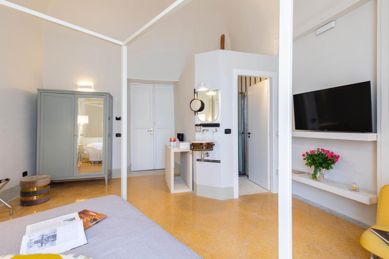 Palazzo Cavarretta - Pinella'S Rooms And Apartment Palermo Dış mekan fotoğraf