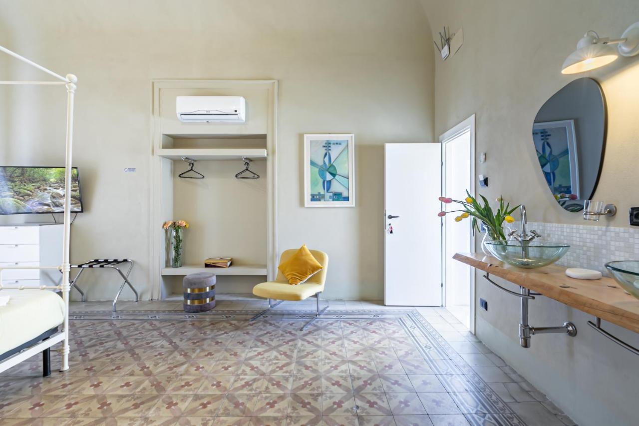 Palazzo Cavarretta - Pinella'S Rooms And Apartment Palermo Dış mekan fotoğraf