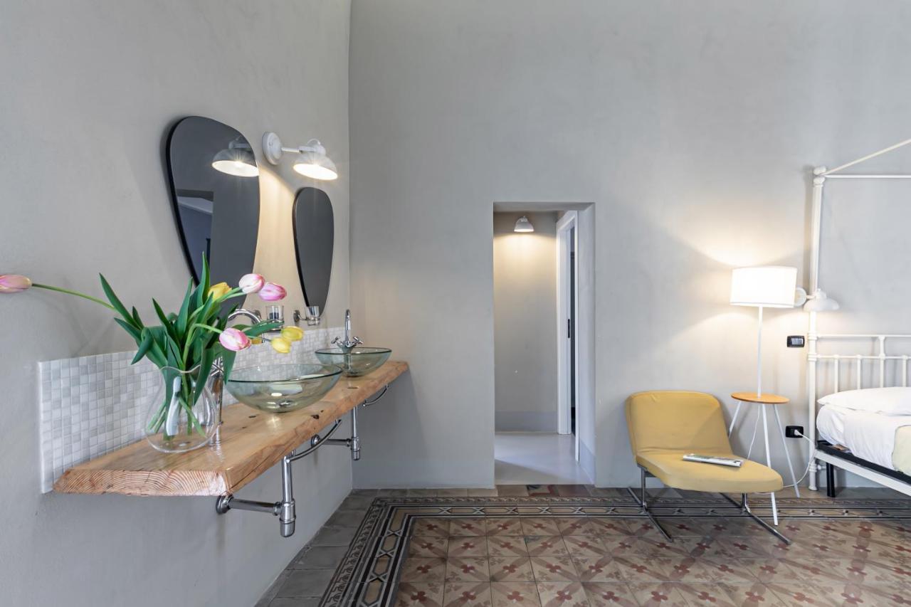 Palazzo Cavarretta - Pinella'S Rooms And Apartment Palermo Dış mekan fotoğraf