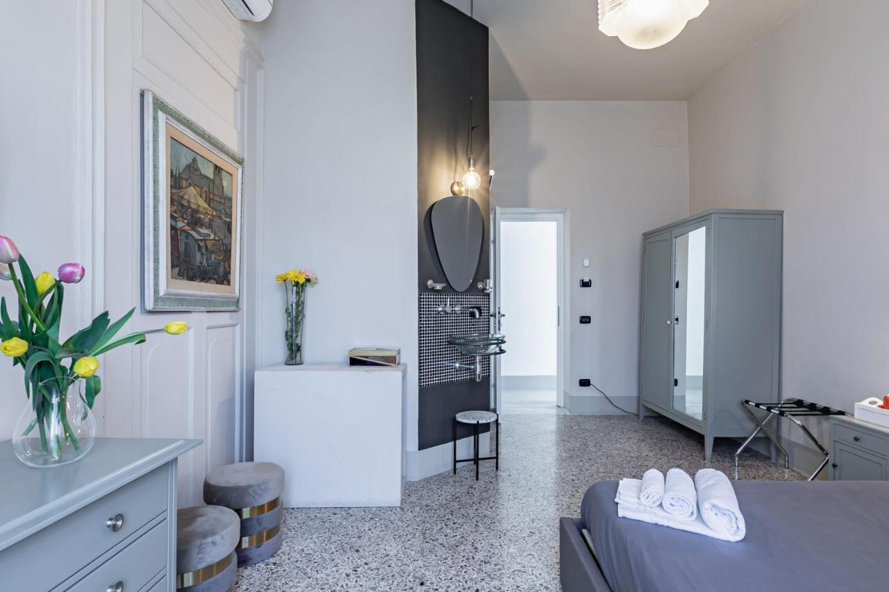 Palazzo Cavarretta - Pinella'S Rooms And Apartment Palermo Dış mekan fotoğraf